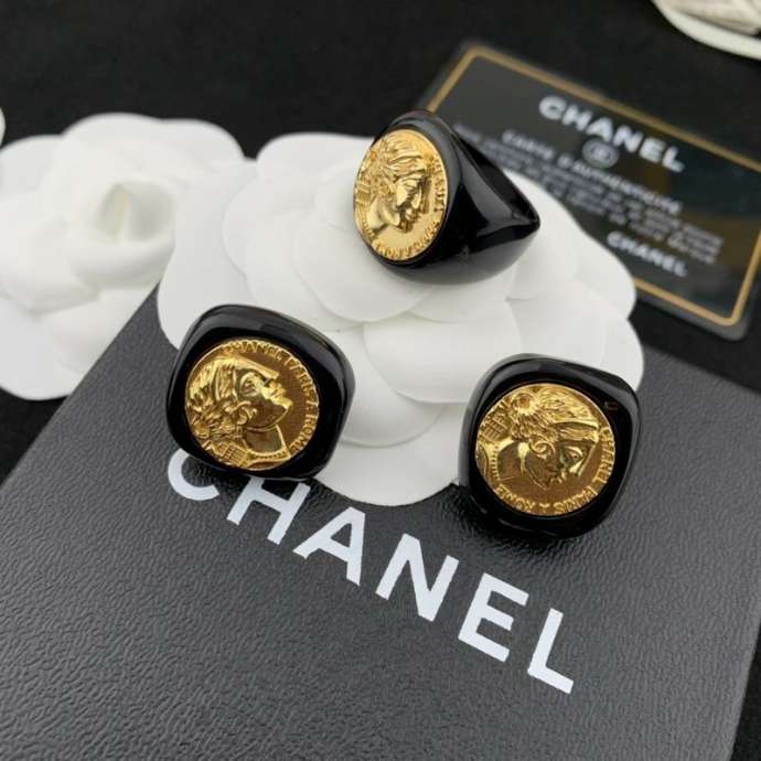 Picture of Chanel Ring _SKUChanelring09cly776147